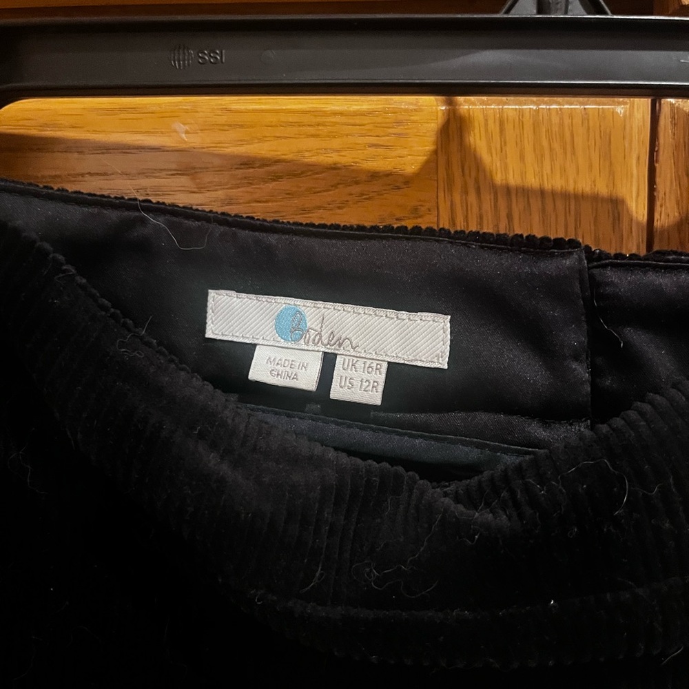 Boden Classic Black Skirt
